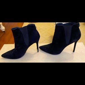 Stuart Weitzman Apogee Pointed Toe Booties